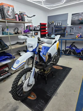 Husqvarna TE TBI 300 HERITAGE, снимка 1