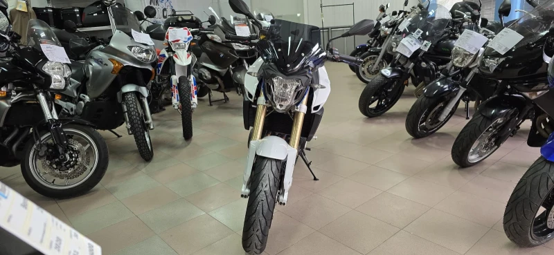 BMW F 800 R ABS ! ESA ! Лизинг !, снимка 3 - Мотоциклети и мототехника - 52133751