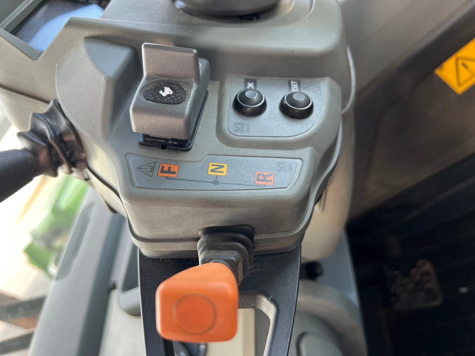   Merlo Tf 35.7  . 2704 | Mobile.bg   11