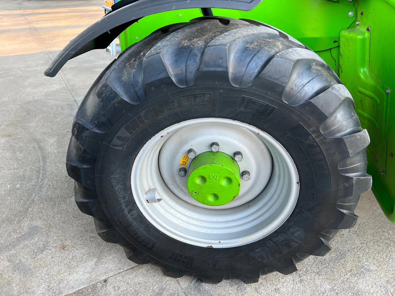   Merlo Tf 35.7  . 2704 | Mobile.bg   16