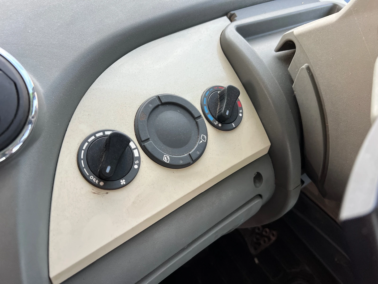   Merlo Tf 35.7  . 2704 | Mobile.bg   12