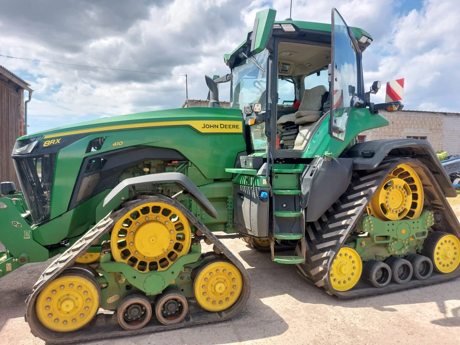 Трактор John Deere 8RX 410 НОВИ ВЕРИГИ ЛИЗИНГ - изображение 3