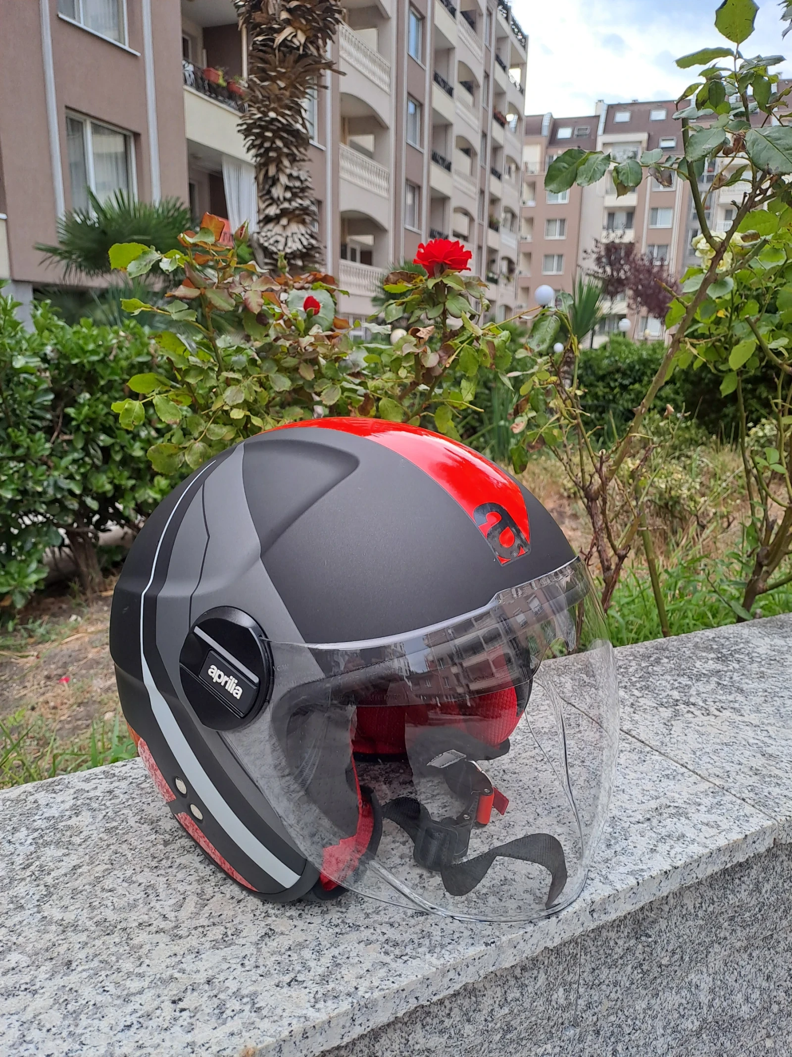 ����� �� ������ Aprilia | Mobile.bg � ����������� 2