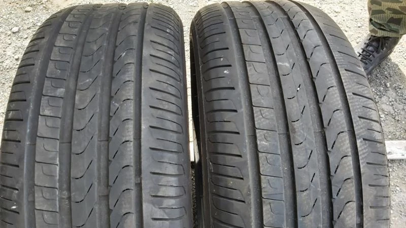 Гуми Летни 245/40R19, снимка 1 - Гуми и джанти - 29274788