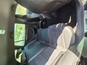 Skoda Superb 2.0, снимка 12