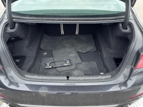 BMW 530 530i xDrive  CARFAX, снимка 12