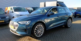 Audi E-Tron 55 ГАРАНЦИЯ QUATTRO 95KWH 408КС. ПАНОРАМА КАМЕРИ , снимка 3