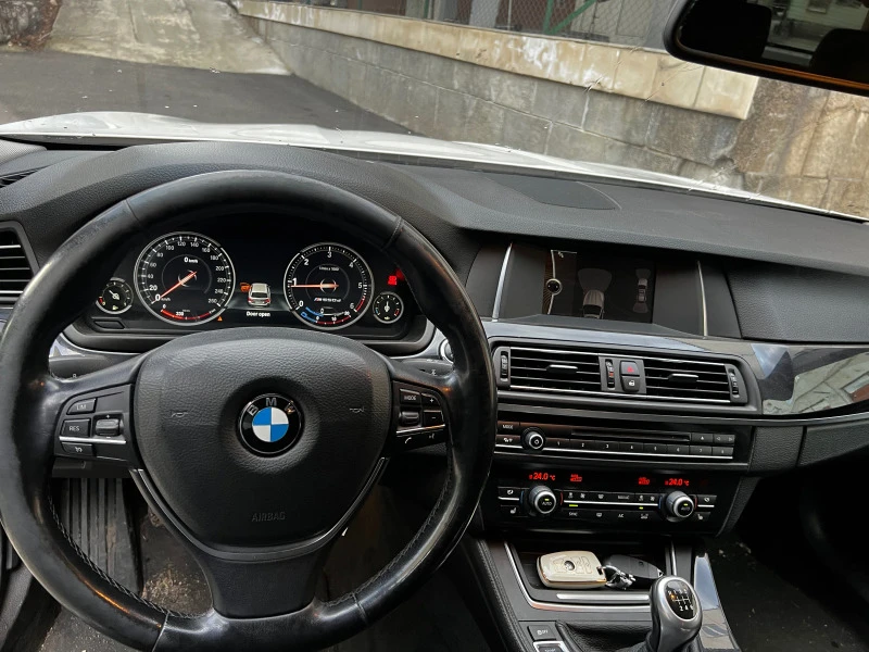 BMW 518 2.0d facelift digital speed, снимка 11 - Автомобили и джипове - 47429732