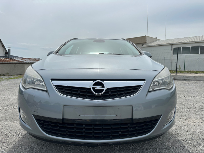Opel Astra 1.7 CDTI 2 ключа, снимка 5 - Автомобили и джипове - 46361404