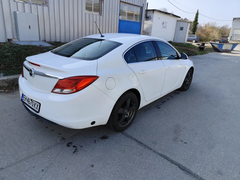 Opel Insignia 1, 8i, снимка 5 - Автомобили и джипове - 47929428