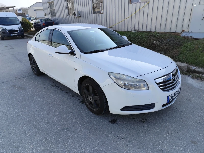 Opel Insignia 1, 8i, снимка 7 - Автомобили и джипове - 47929428