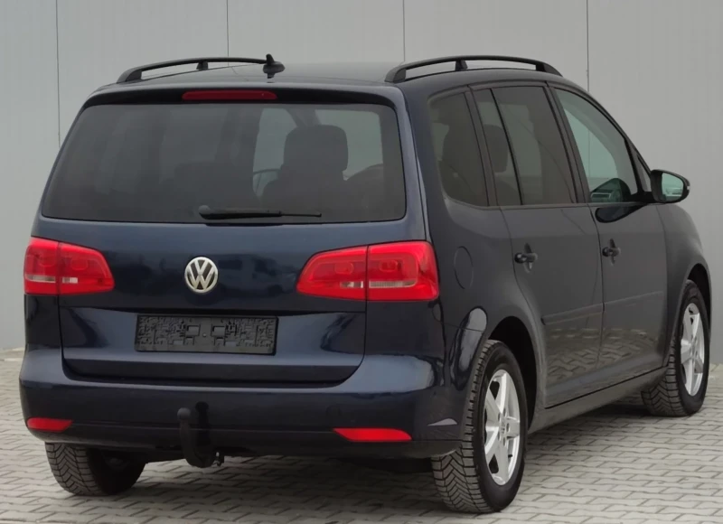 VW Touran 1.6TDI* 105к.с* NAVI* DSG* , снимка 4 - Автомобили и джипове - 49236132