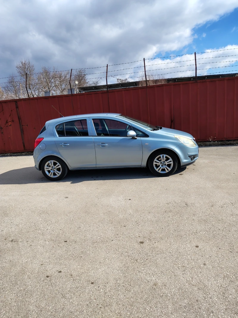 Opel Corsa D, снимка 7 - Автомобили и джипове - 49353912