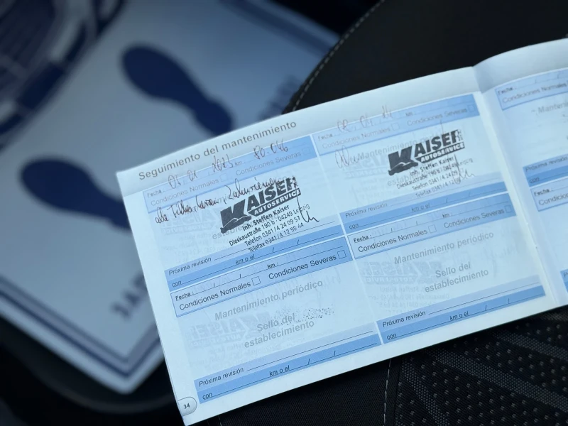 Peugeot 208 1.2i * NAVI* Сервизна История* , снимка 14 - Автомобили и джипове - 50365328