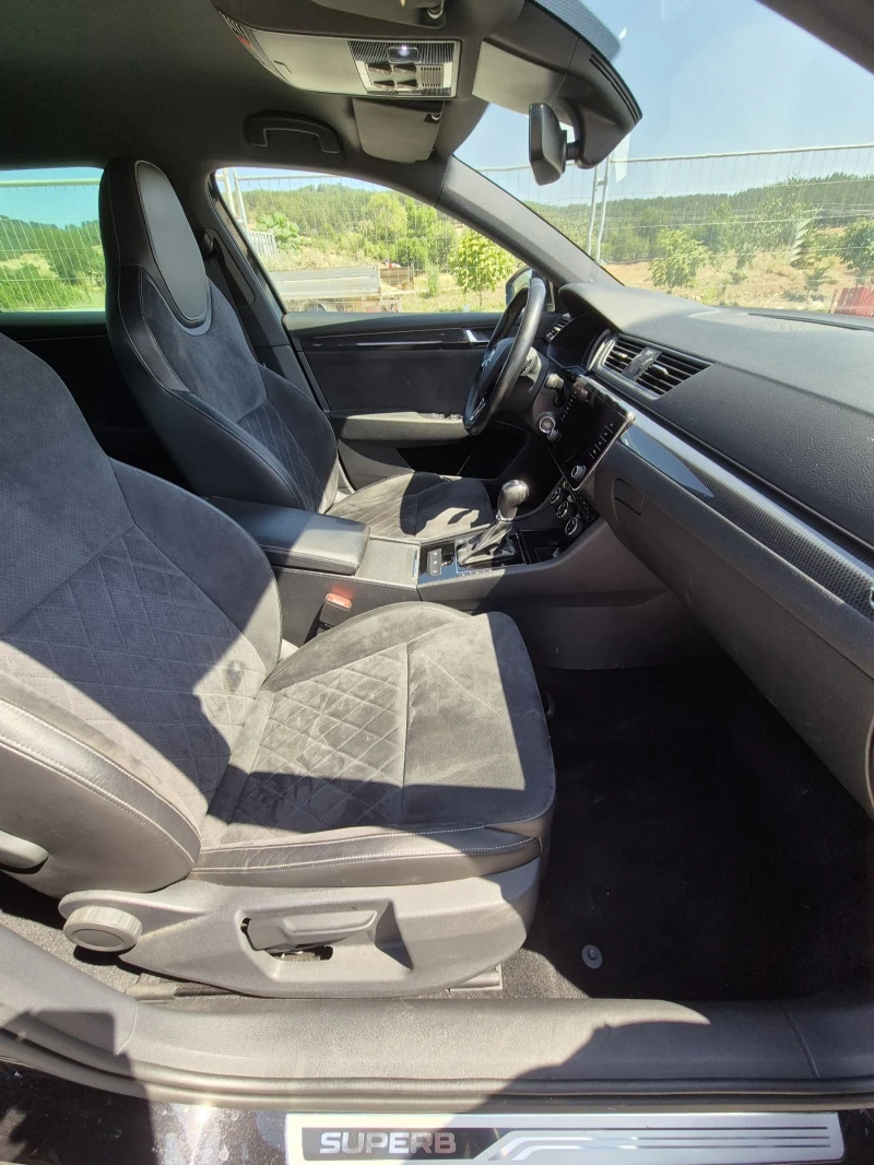 Skoda Superb 2.0, снимка 13 - Автомобили и джипове - 50687920