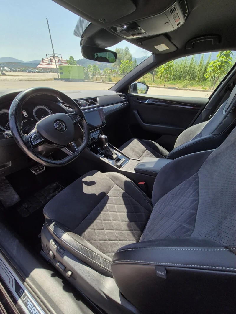 Skoda Superb 2.0, снимка 16 - Автомобили и джипове - 50687920