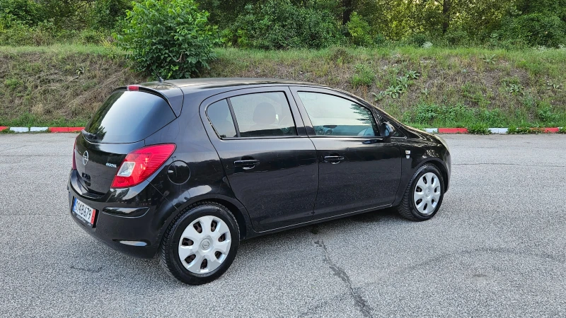 Opel Corsa 1.3 JTD KLIMATIK/ITALY, снимка 6 - Автомобили и джипове - 51233299