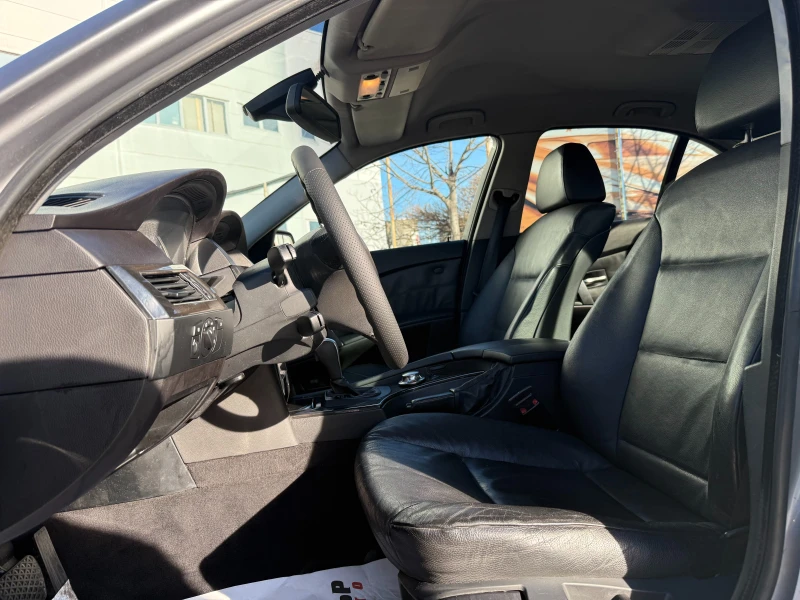 BMW 530 3.0d/М-pack, снимка 8 - Автомобили и джипове - 52707635