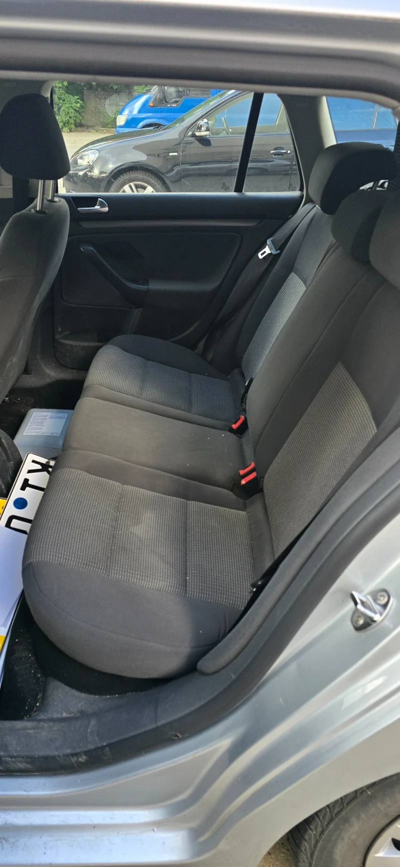 VW Golf 1.9, снимка 8 - Автомобили и джипове - 52887904