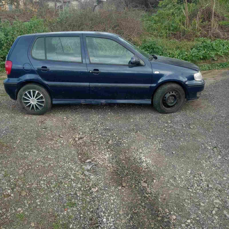 VW Polo, снимка 5 - Автомобили и джипове - 53037168