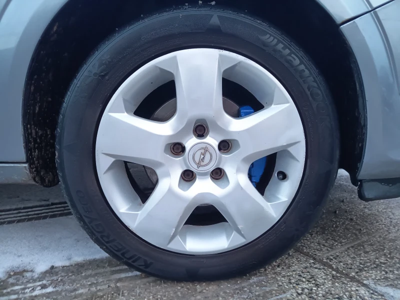 Opel Astra 1.6 I 105hp УНИКАТ, снимка 9 - Автомобили и джипове - 53183084