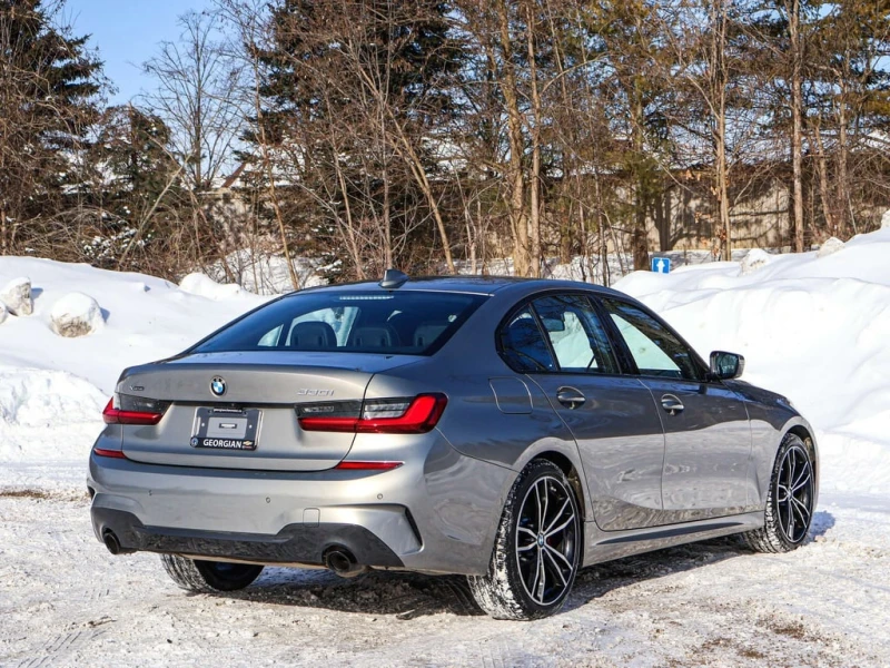 BMW 330 * xDrive * CARFAX * ЦЕНА ДО БГ, снимка 12 - Автомобили и джипове - 53235117