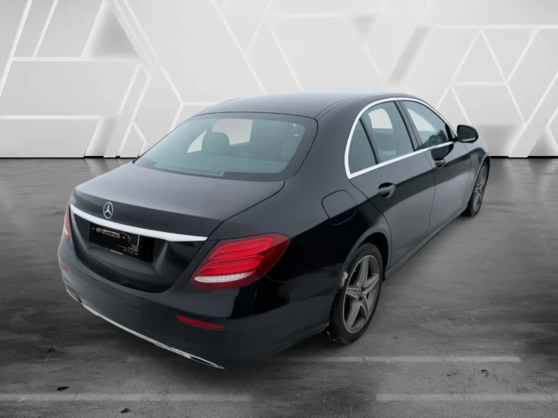Mercedes-Benz E 350 ОЧАКВАН ВНОС Мercedes AMG Line* ASSISTANCE* 120000, снимка 3 - Автомобили и джипове - 53445403