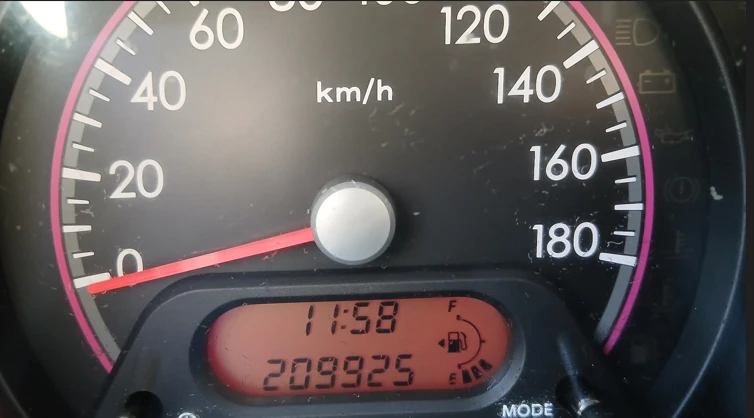 Suzuki Alto 1.0, снимка 15 - Автомобили и джипове - 53918434