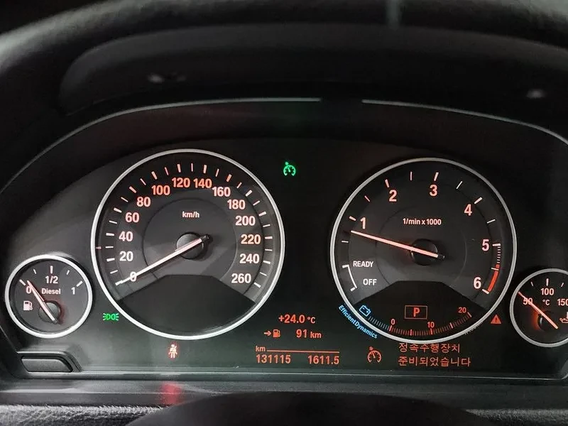 BMW 320, снимка 8 - Автомобили и джипове - 54957718