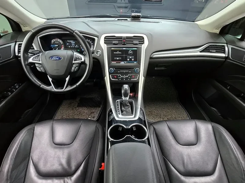 Ford Mondeo 2.0 TDCI - САМО 30% АВАНС, снимка 14 - Автомобили и джипове - 55934400