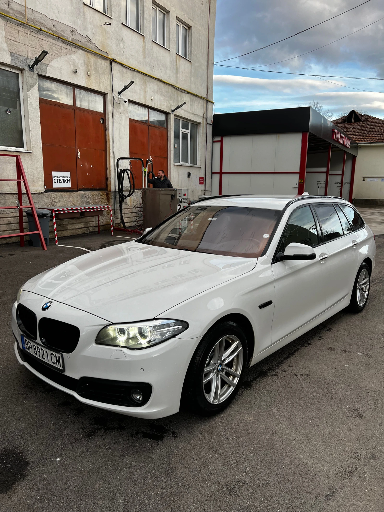 BMW 520 2.0d facelift digital speed, снимка 1