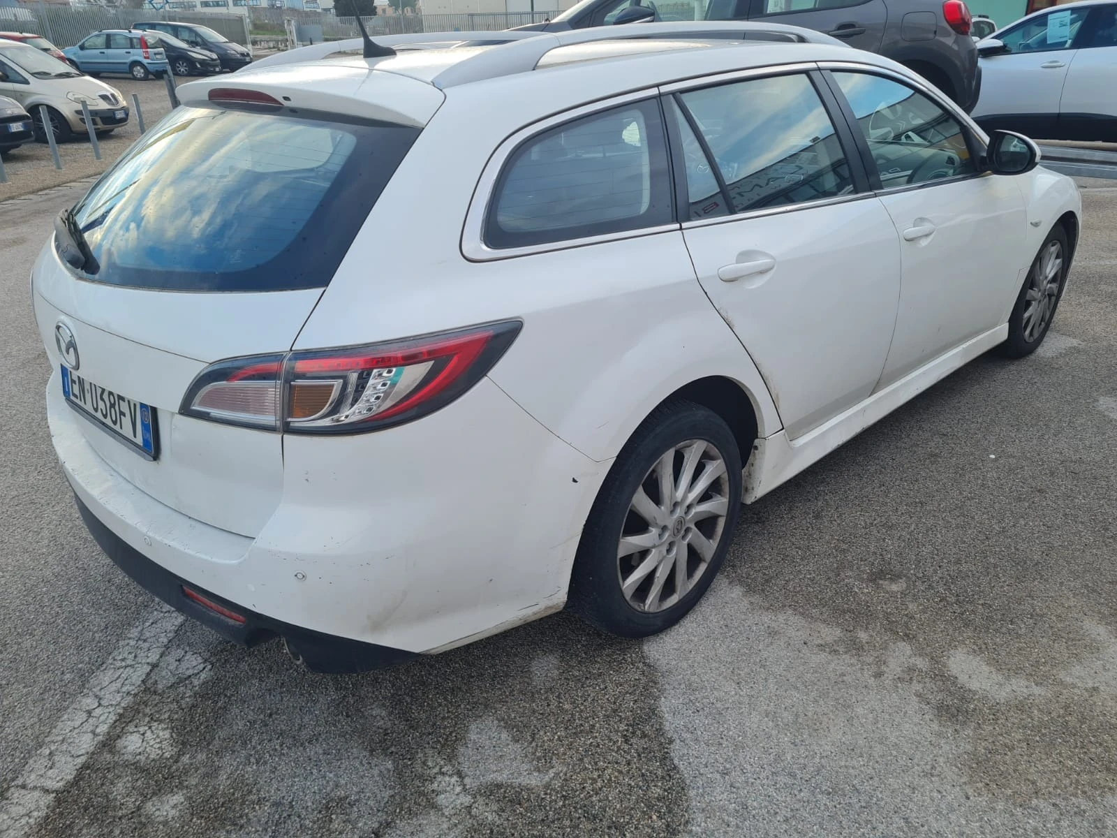 Mazda 6 2.2 163 к.с. На части, снимка 1
