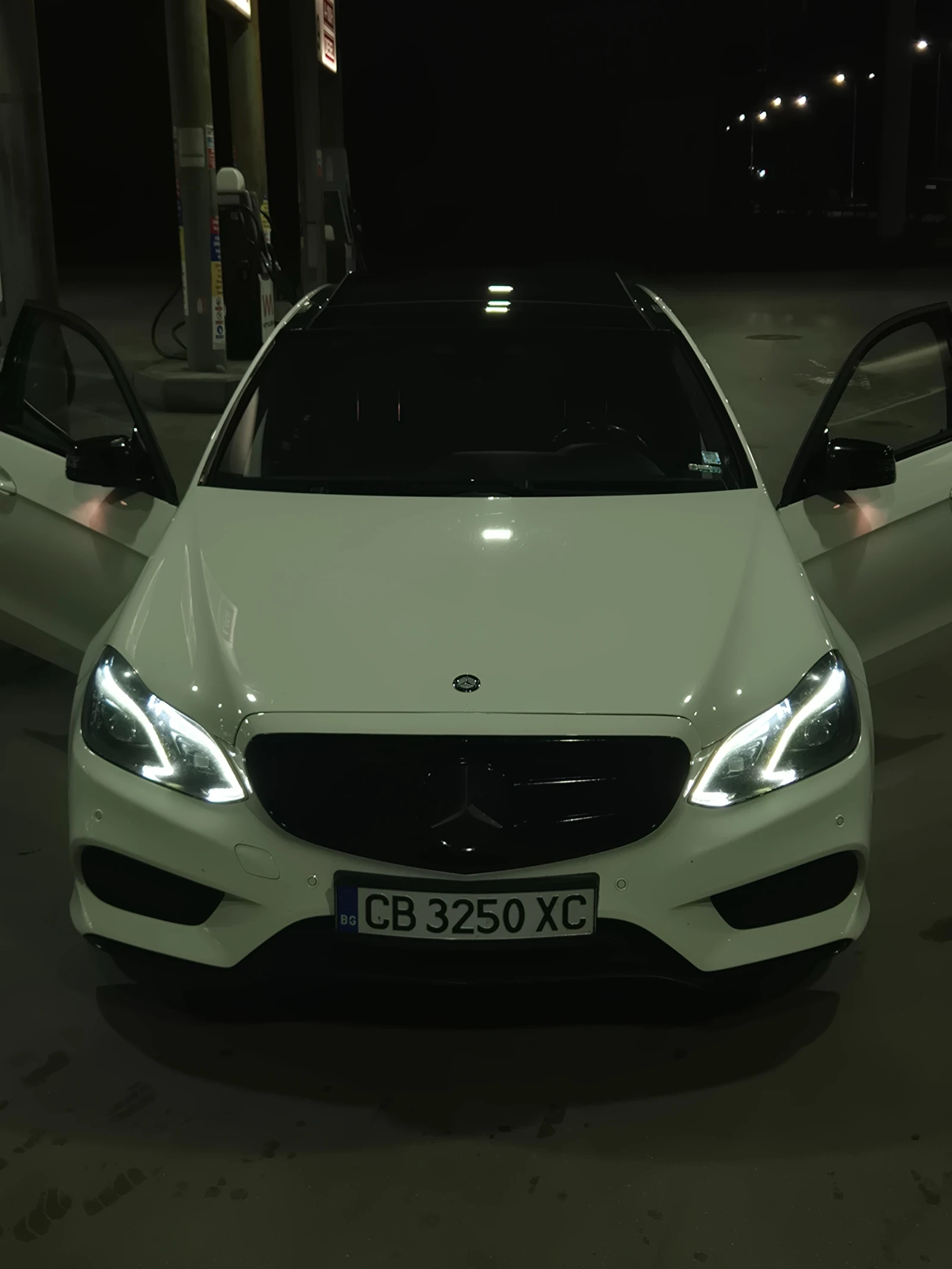 Mercedes-Benz E 350, снимка 1