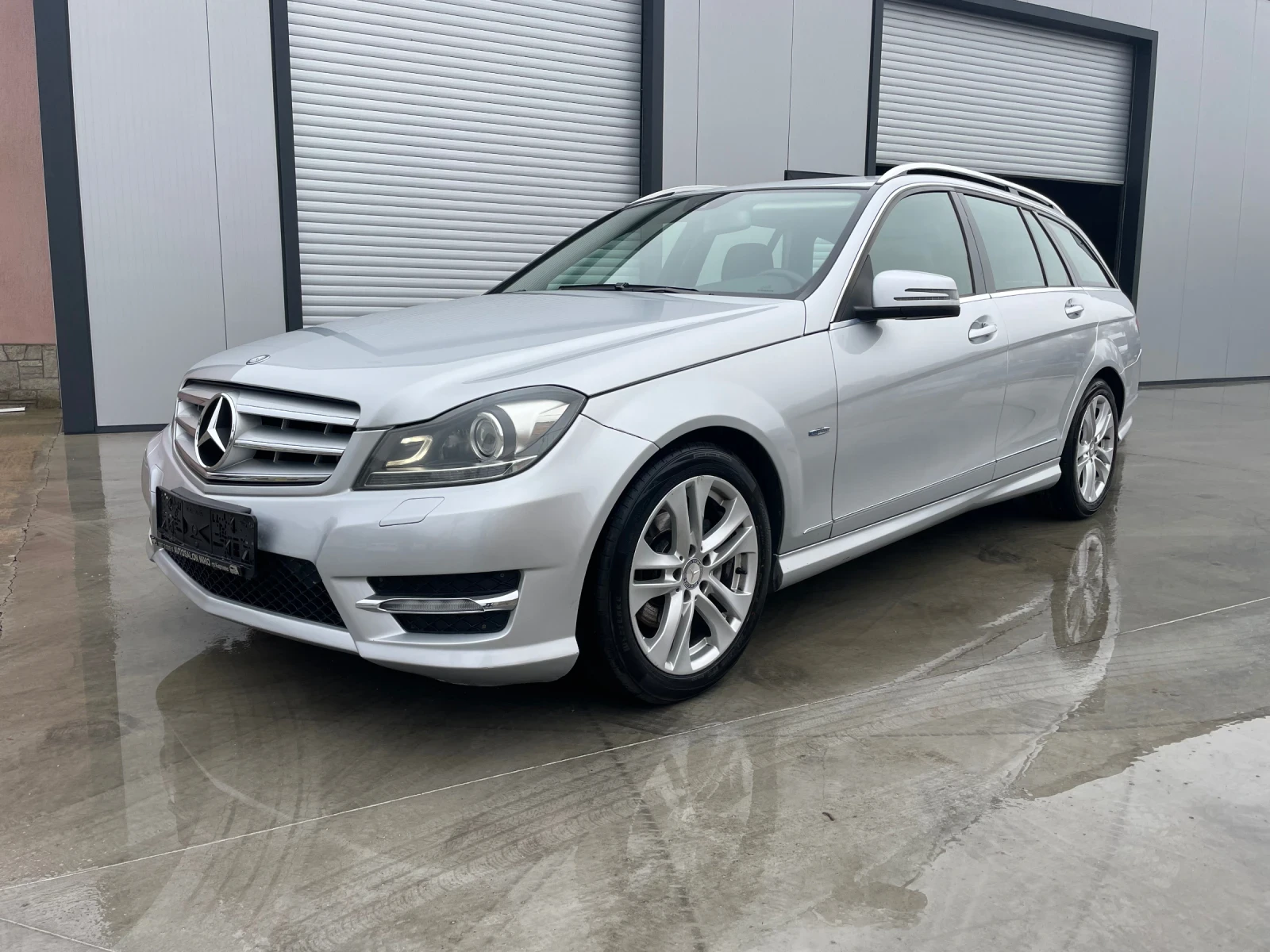 Mercedes-Benz C 220 CDI // AMG LINE //AVANTGARDE - [1] 