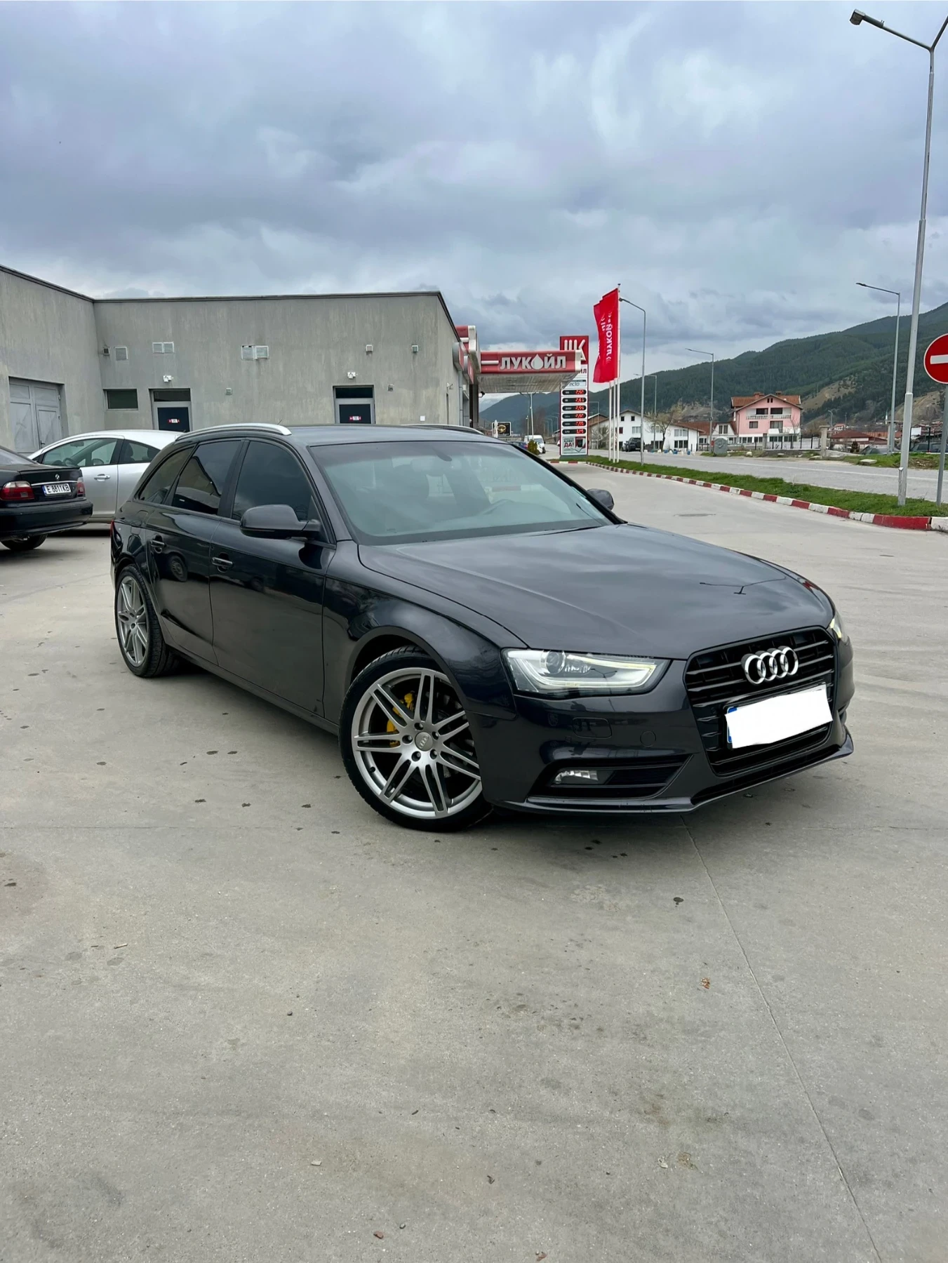Audi A4 S-Line | Mobile.bg   1