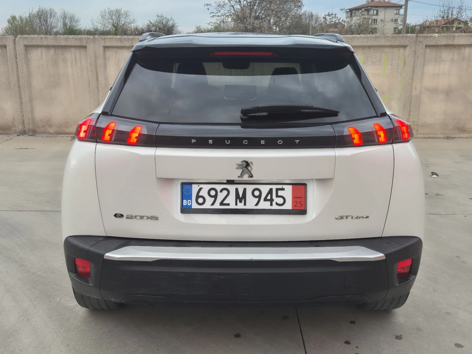 Peugeot 2008 GT line 52kw/h - изображение 7