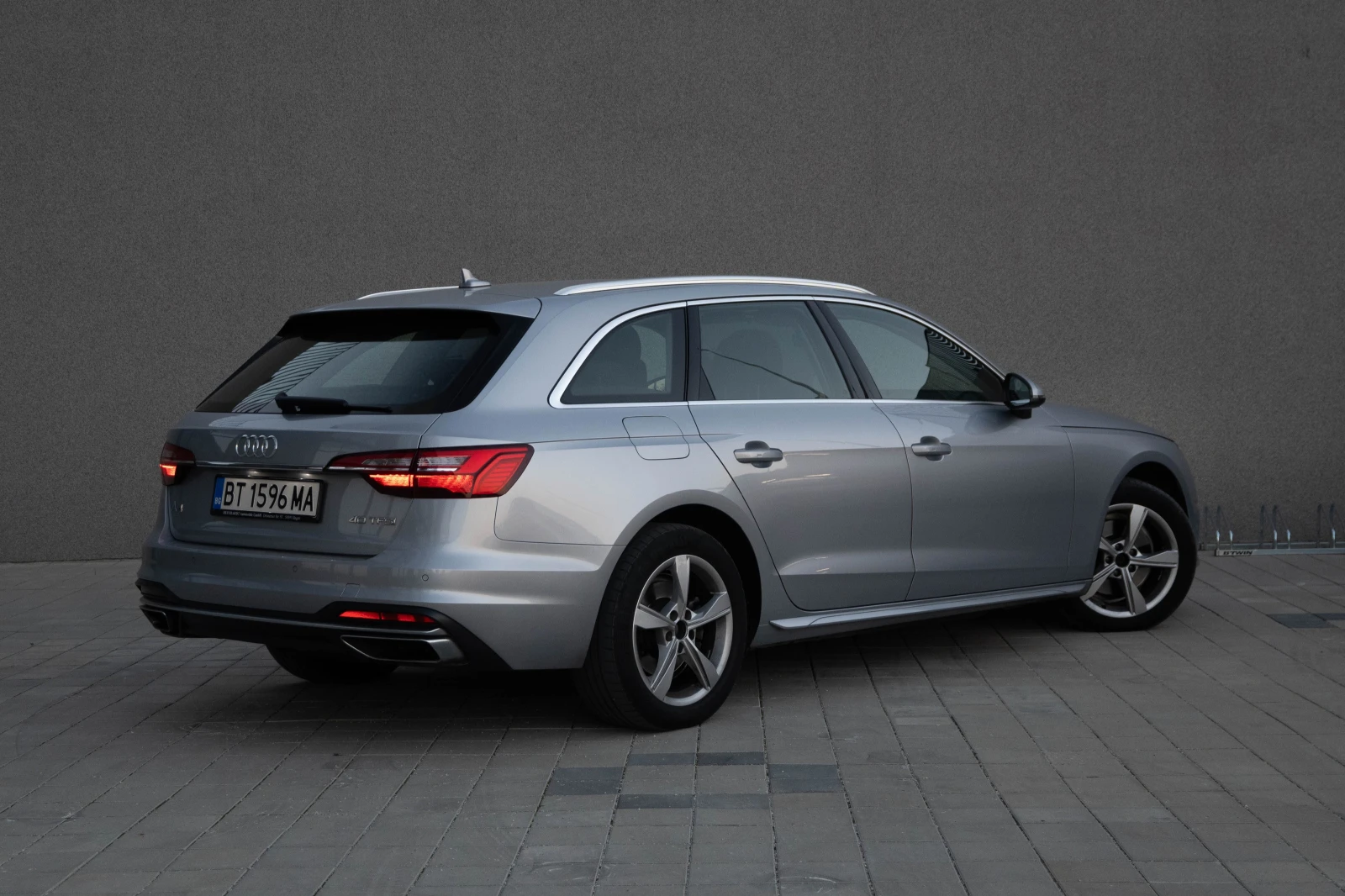 Audi A4  - изображение 6