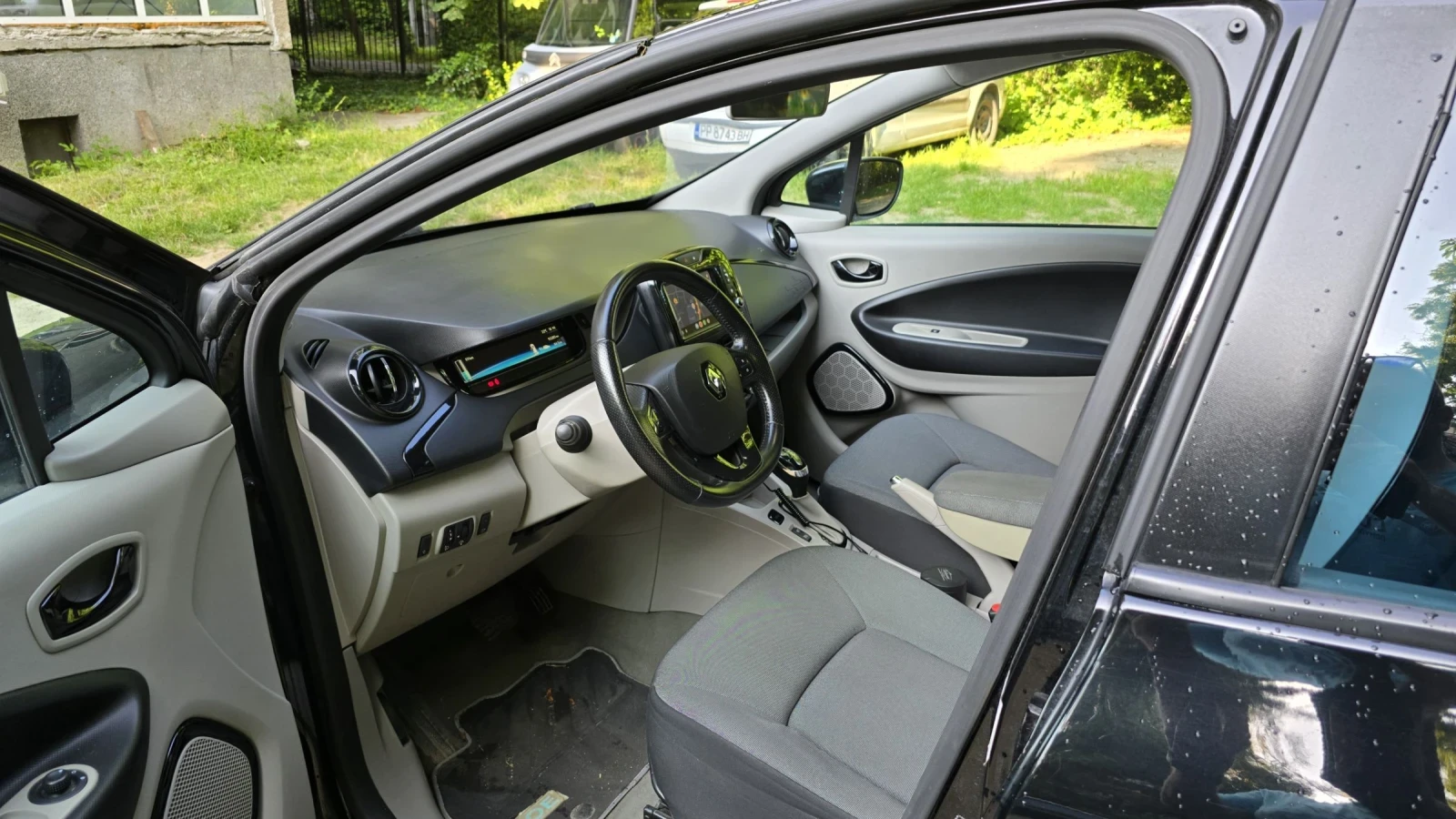 Renault Zoe Intens R240 - изображение 9