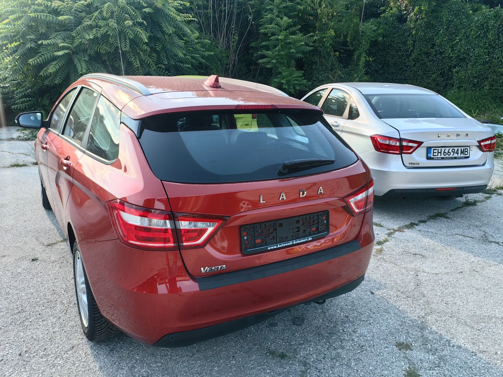 Lada Vesta 1.6 Бензин 102 кс, Евро 6, Комби  - изображение 5