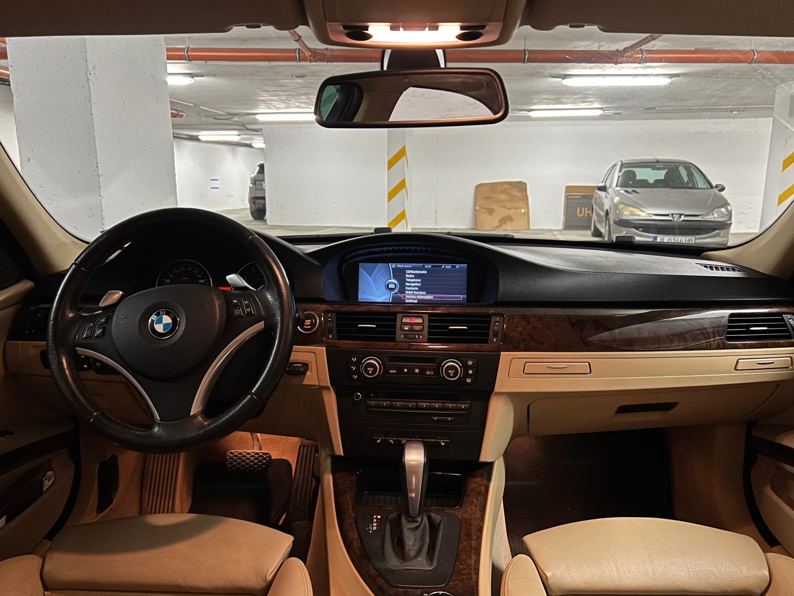 BMW 330 xDrive  | Mobile.bg   15