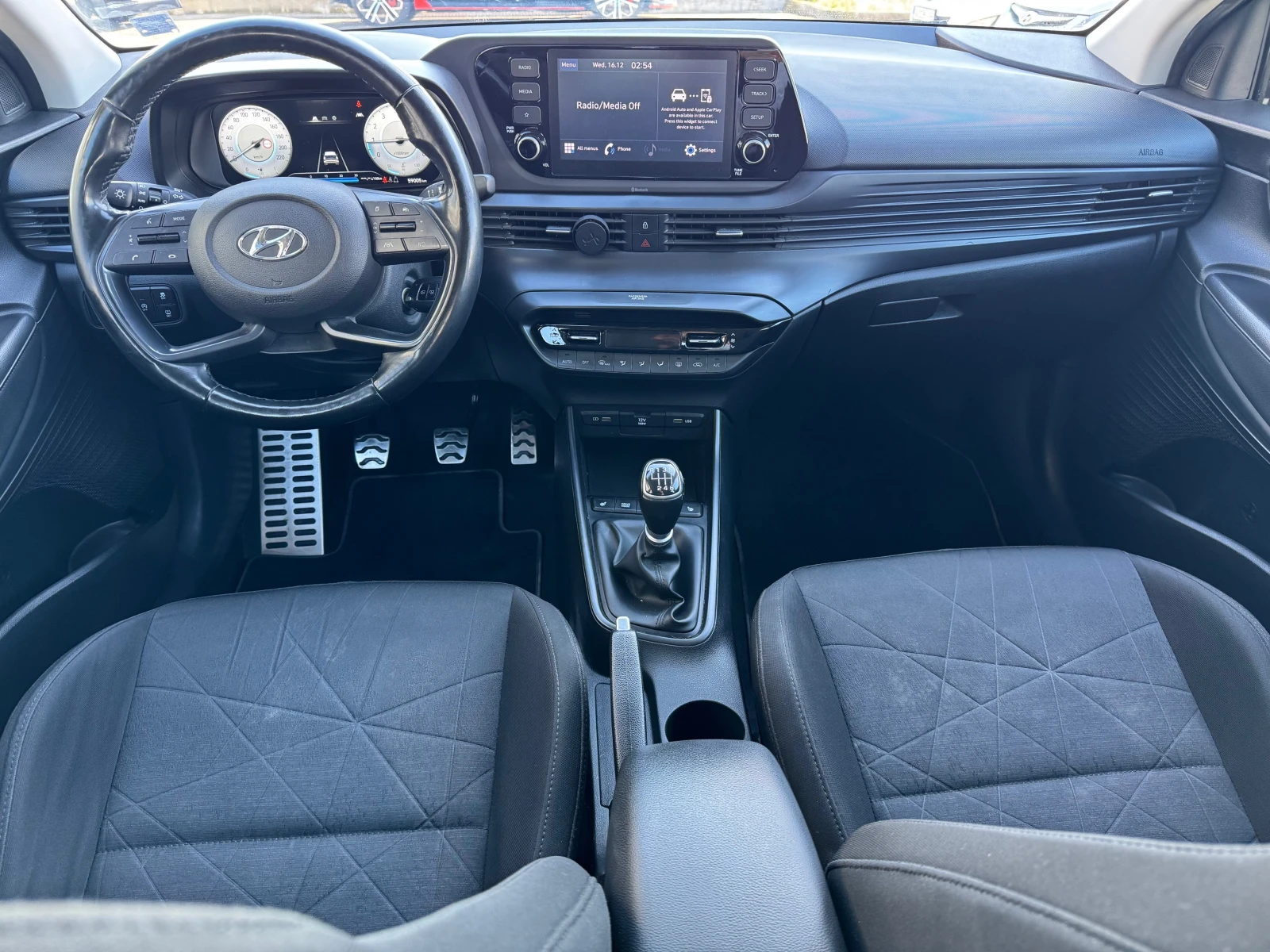 Hyundai Bayon Exclusive  | Mobile.bg   11