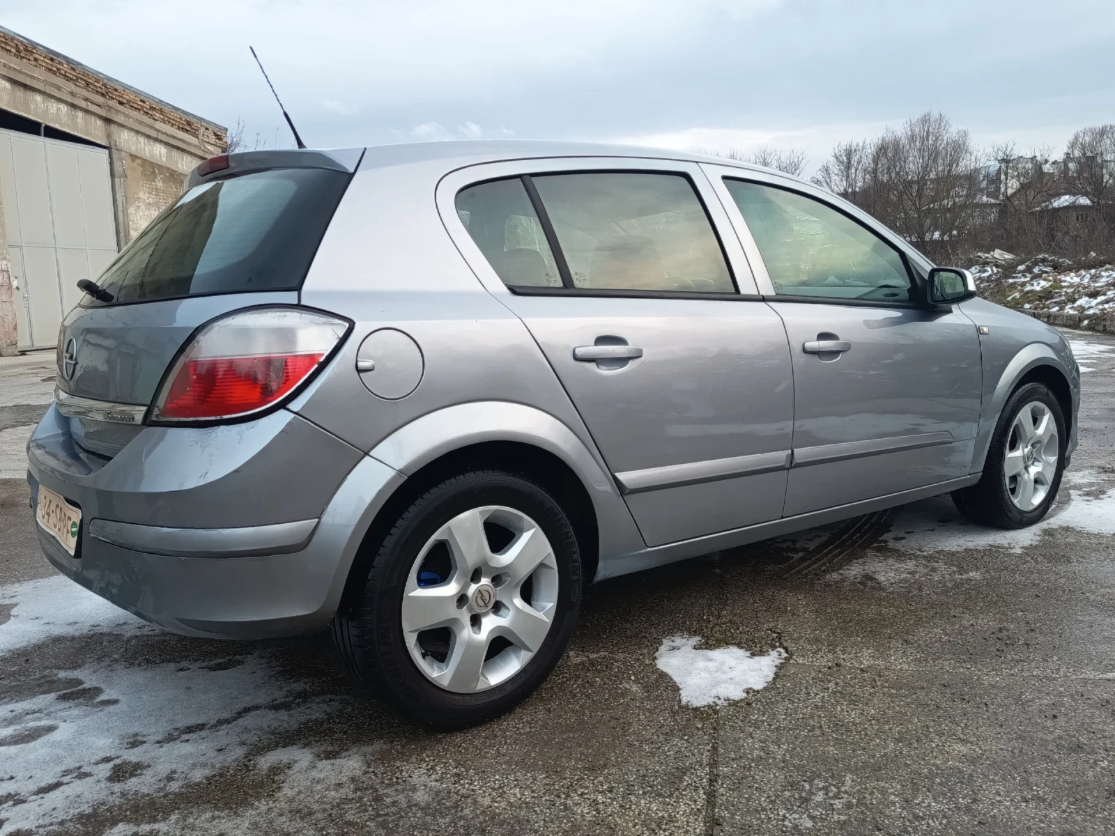 Opel Astra 1.6 I 105hp УНИКАТ - изображение 7