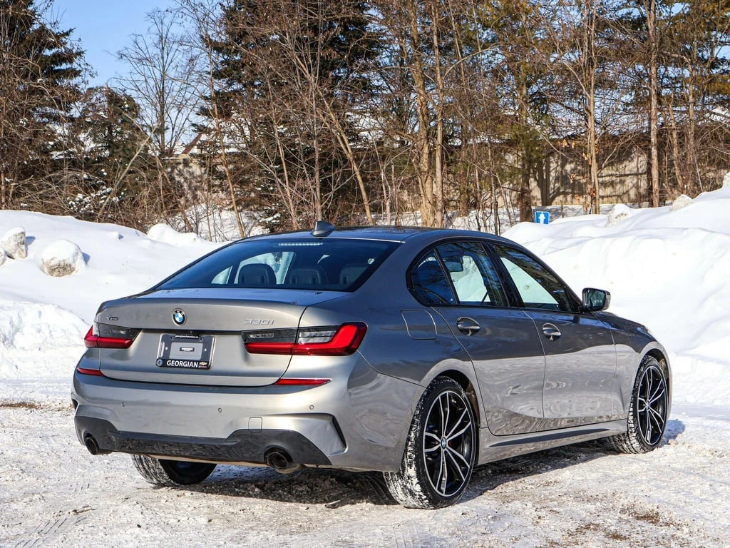 BMW 330 * xDrive * CARFAX * ���� �� �� | Mobile.bg � ����������� 12