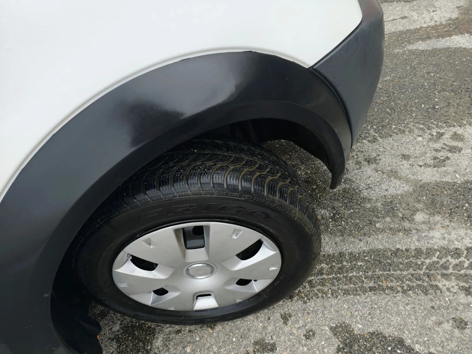 Ford Connect 1.8  - изображение 10