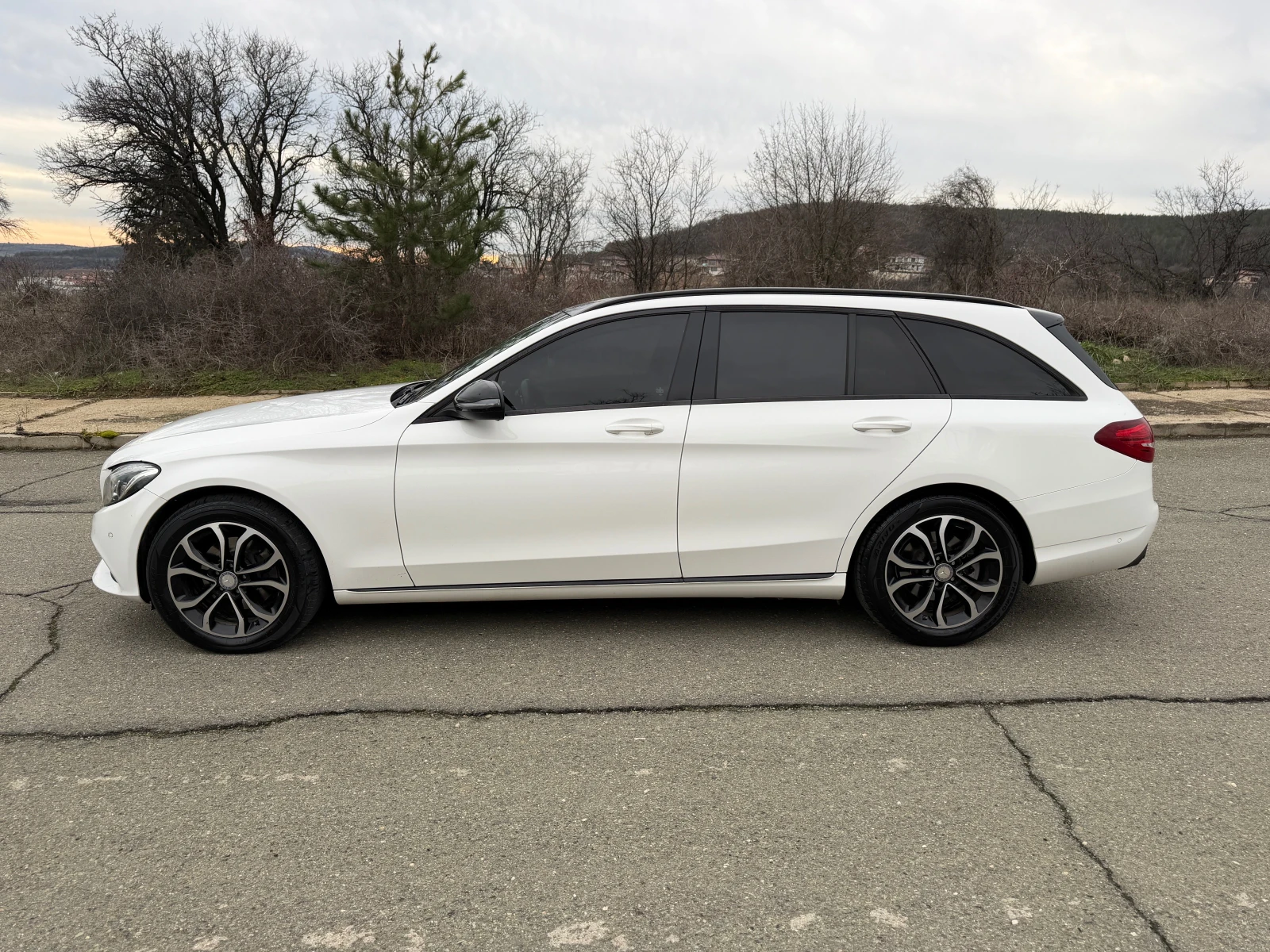 Mercedes-Benz C 220 4х4 AIR MATIC 170 ks - изображение 4