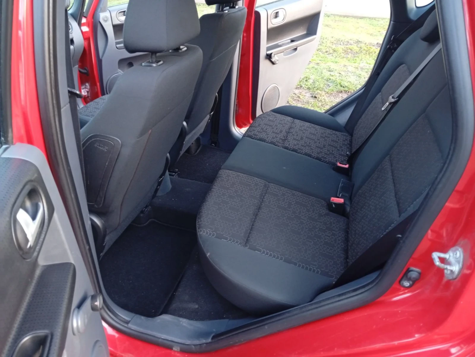 Mitsubishi Colt 1.1i | Mobile.bg � ����������� 12