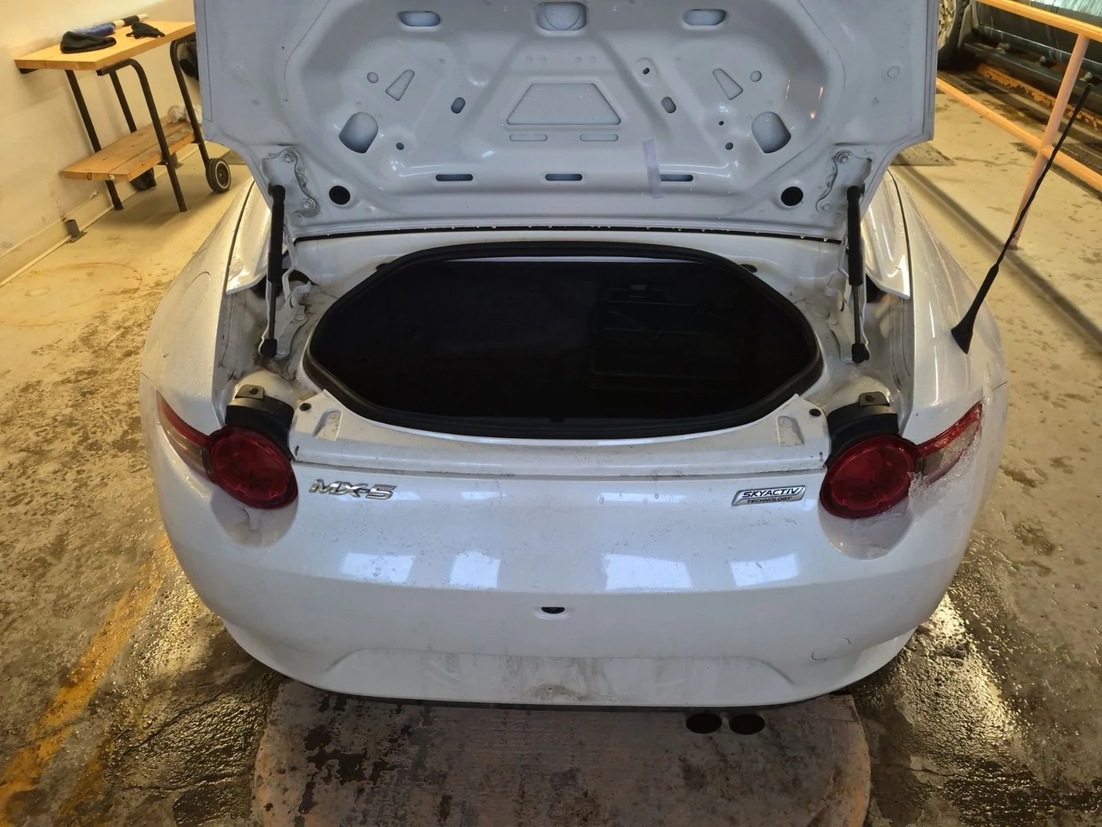 Mazda Mx-5 * GS P * CARFAX * ��� ��������� *  | Mobile.bg � ����������� 11