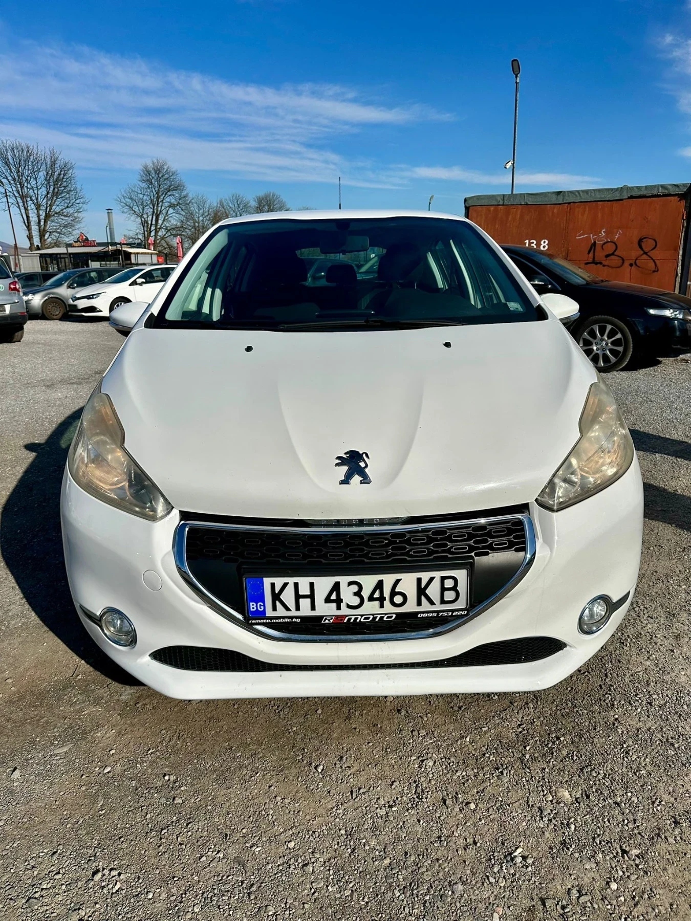 Peugeot 208, снимка 8 - Автомобили и джипове - 53785555