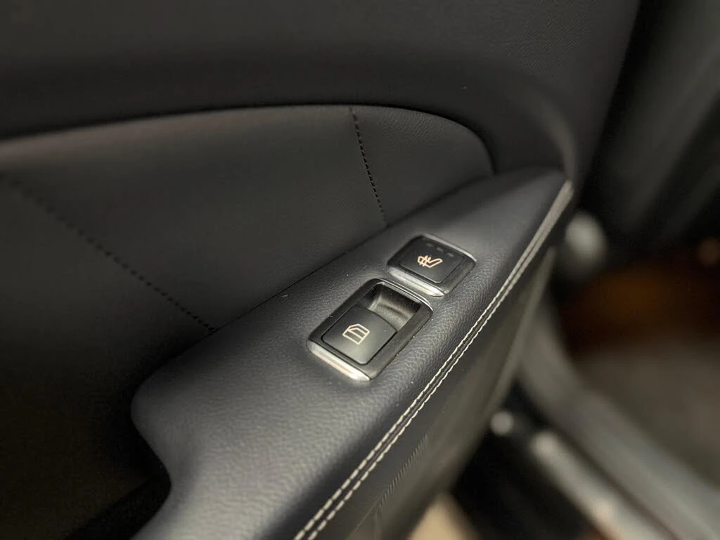 Mercedes-Benz CLS 500, снимка 15 - Автомобили и джипове - 53967082