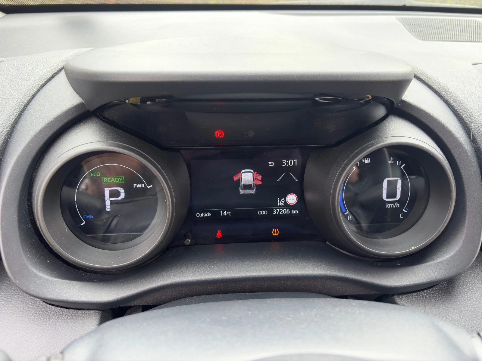 Toyota Yaris Cross, снимка 5 - Автомобили и джипове - 53972028